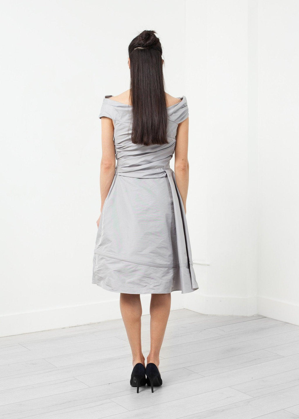 Rhesus Gown - linhnguyen3