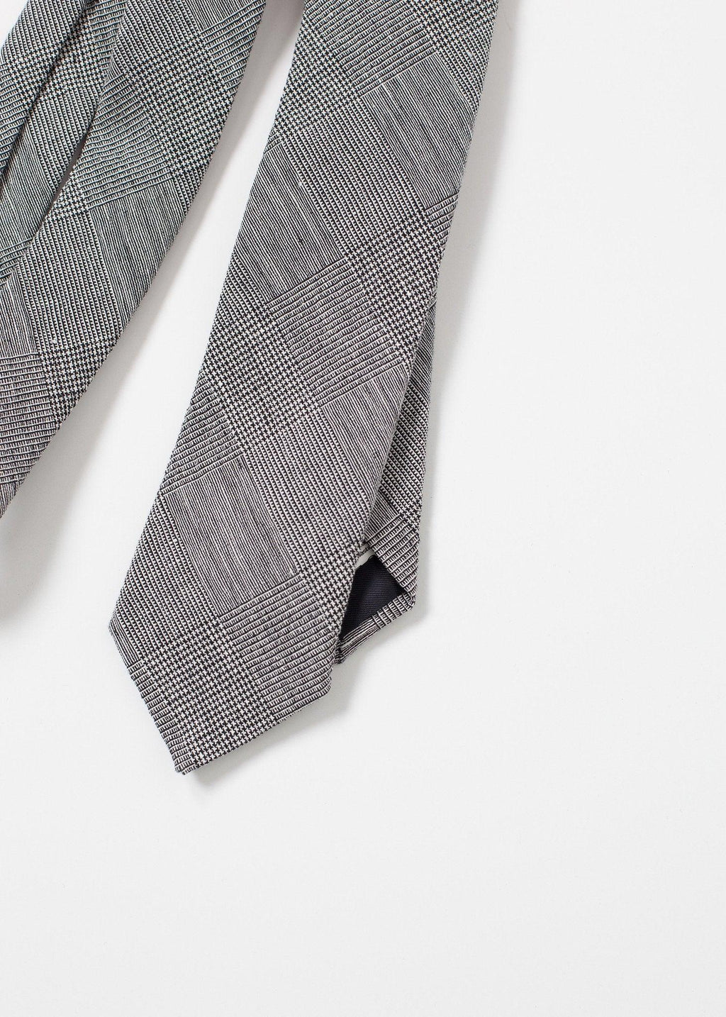 Basic Tie - linhnguyen3