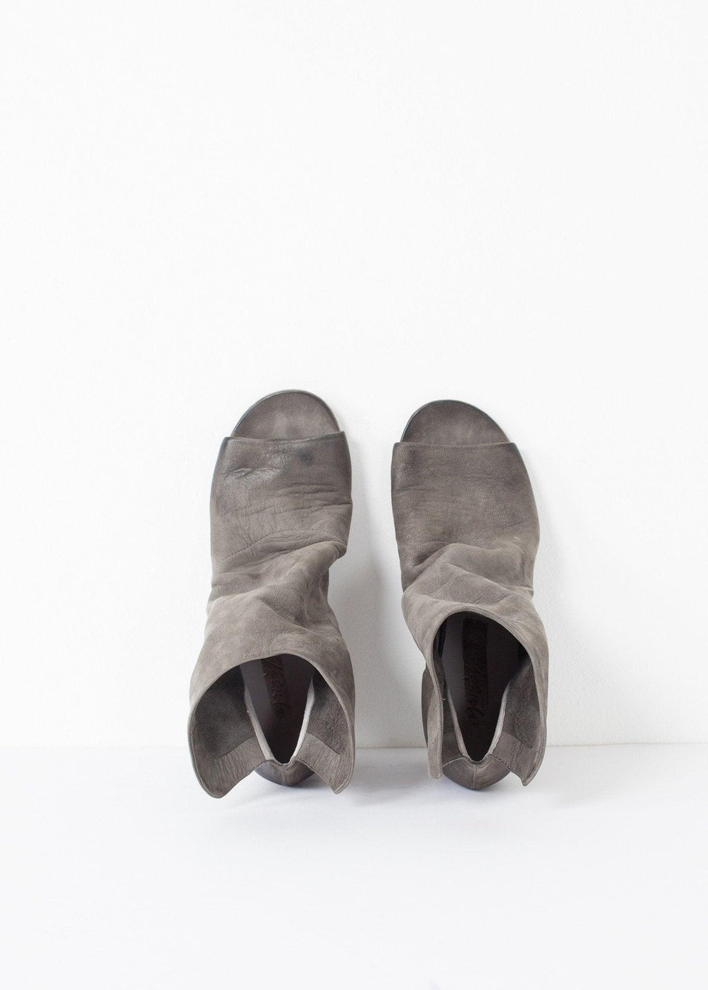 Block Wedge in Dark Slate - linhnguyen3
