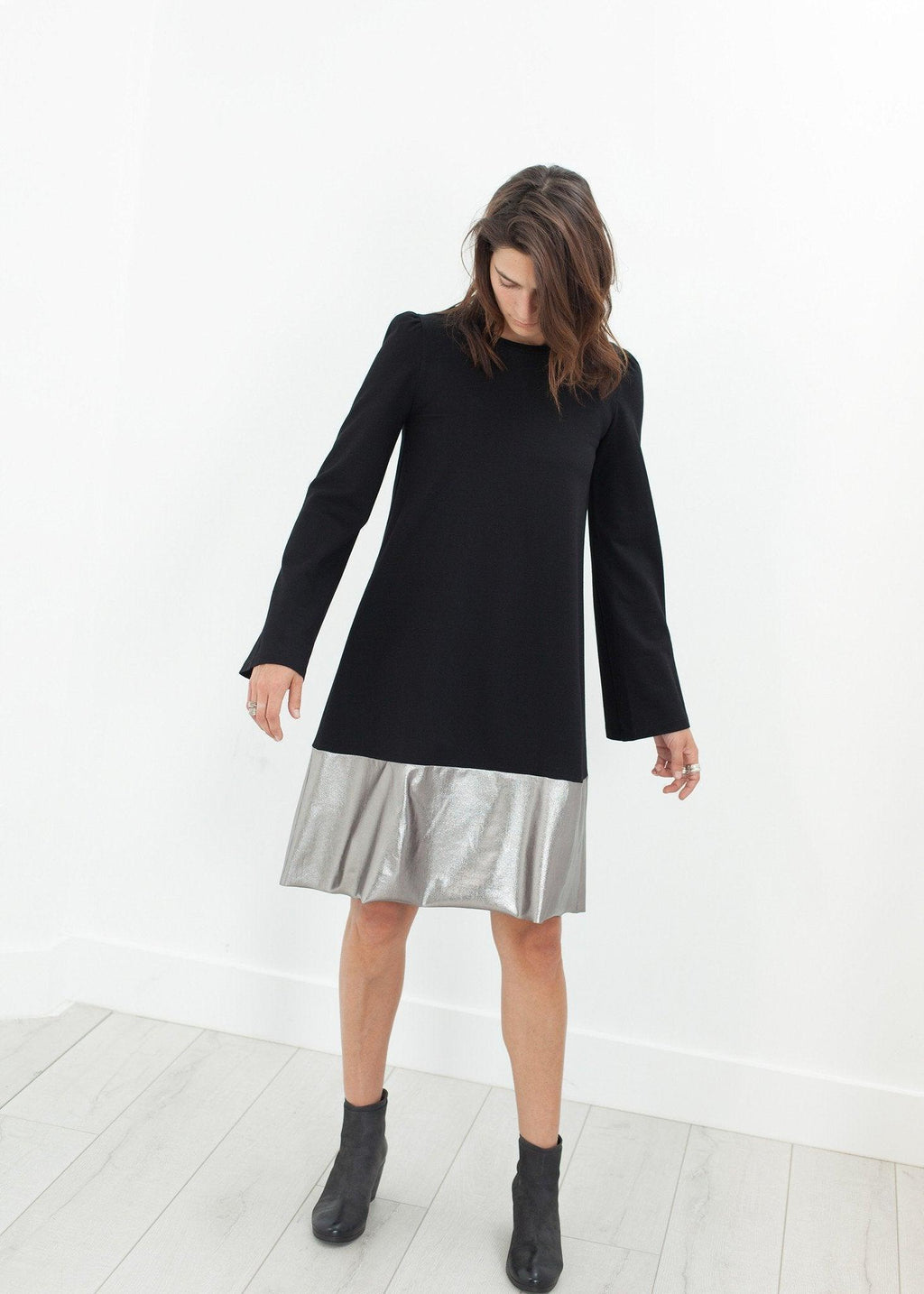 Border Dress in Black/Silver - linhnguyen3