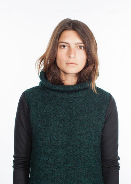 Boucle Turtle Neck in Green/Black - linhnguyen3