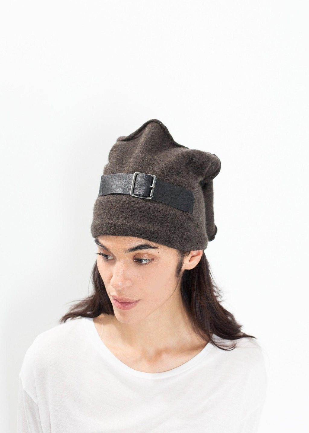 Buckle Cap in Felt - linhnguyen3