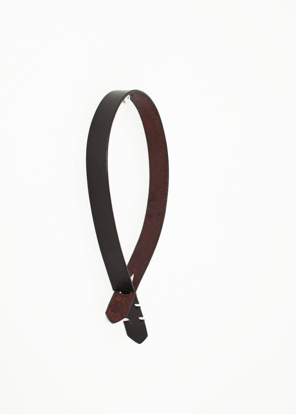 Buckle-less Belt in Black - linhnguyen3