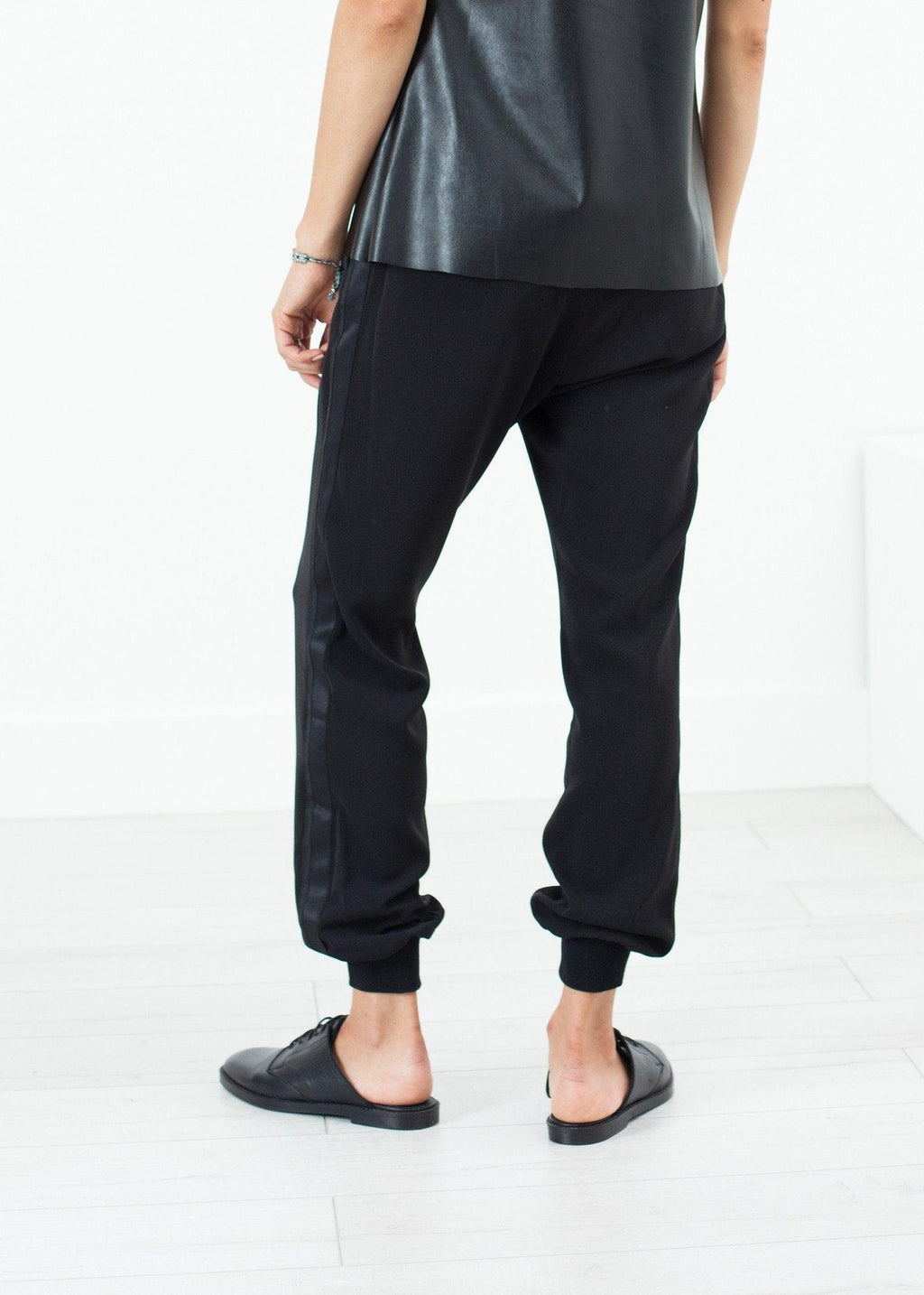 Camiliah Trouser in Black - linhnguyen3