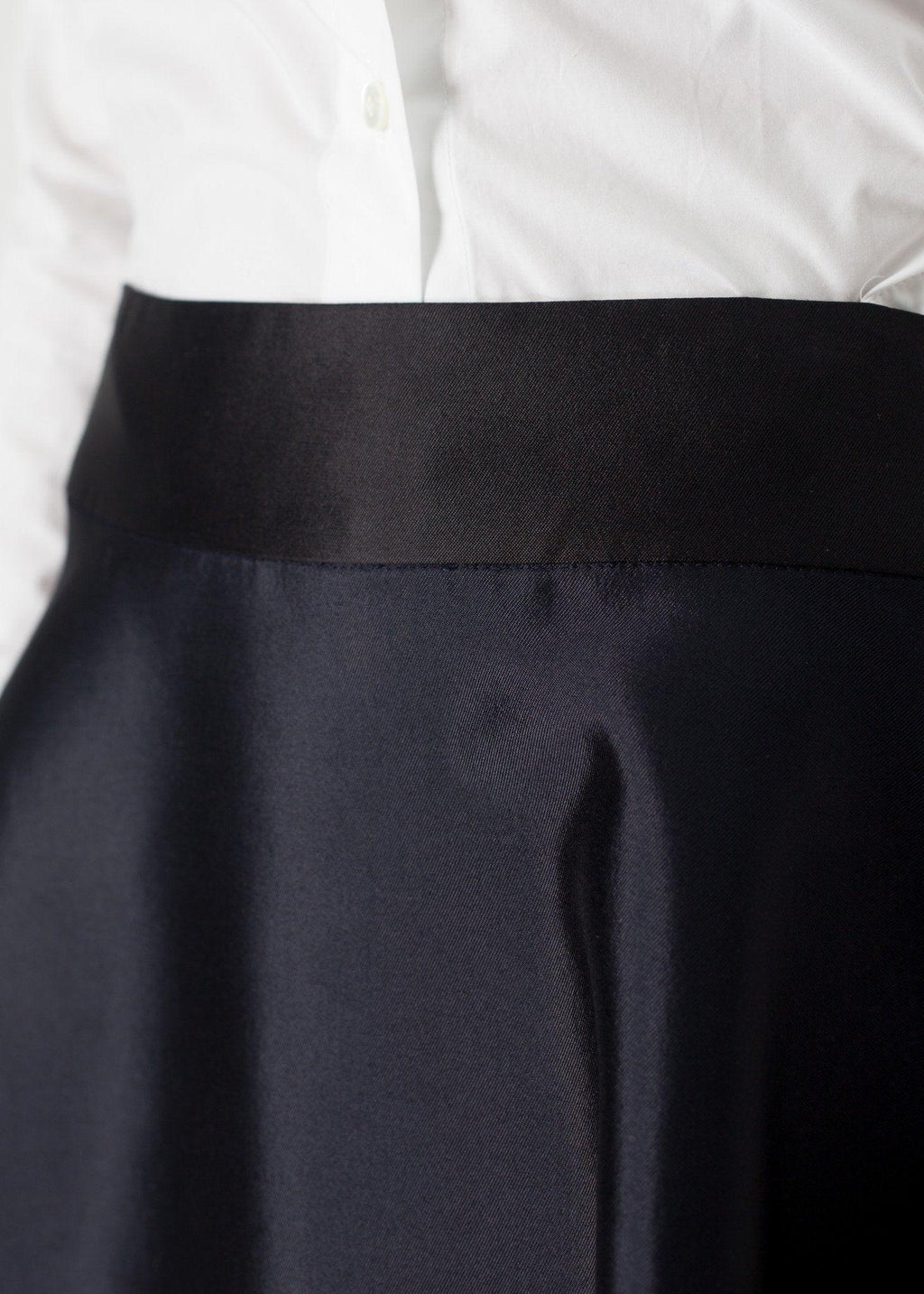 Circle Skirt in Navy - linhnguyen3