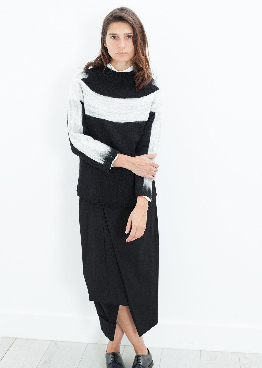 Contrast Felted Sweater in Black - linhnguyen3
