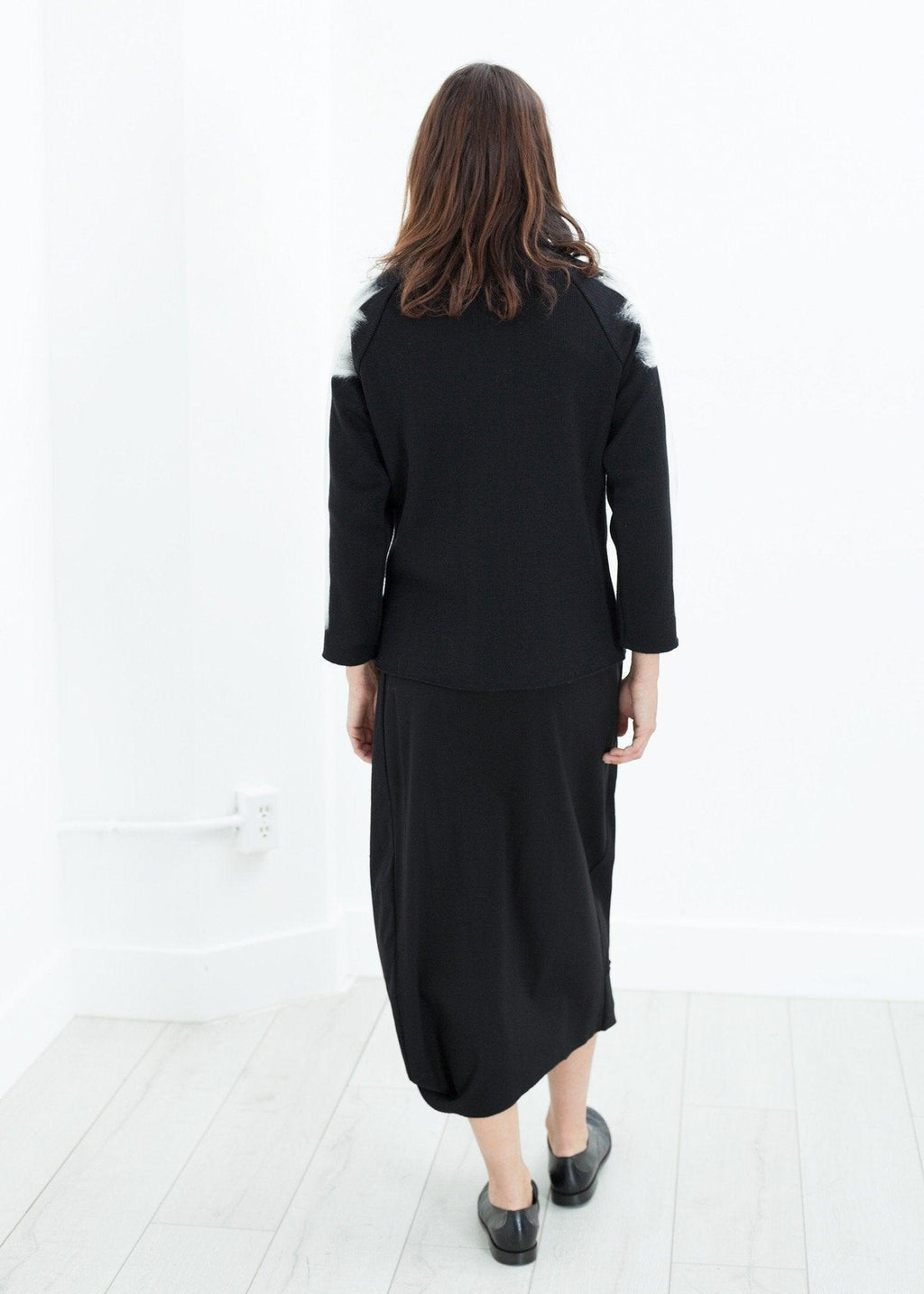 Contrast Felted Sweater in Black - linhnguyen3